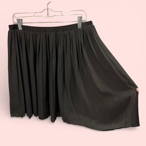 Cute Max Studio black semi-sheer whimsigoth fairy pleated mini skirt elastic